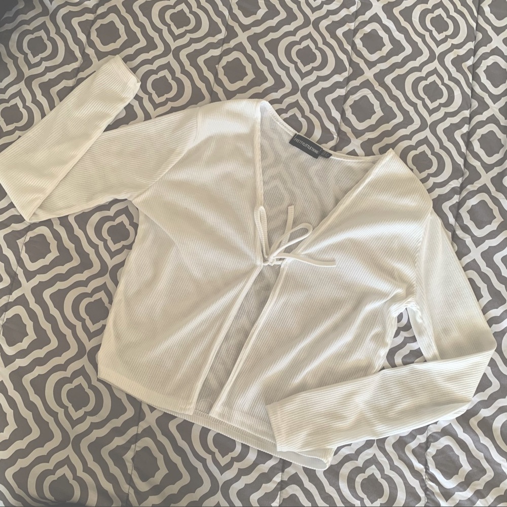 Front tie long sleeve shirt
